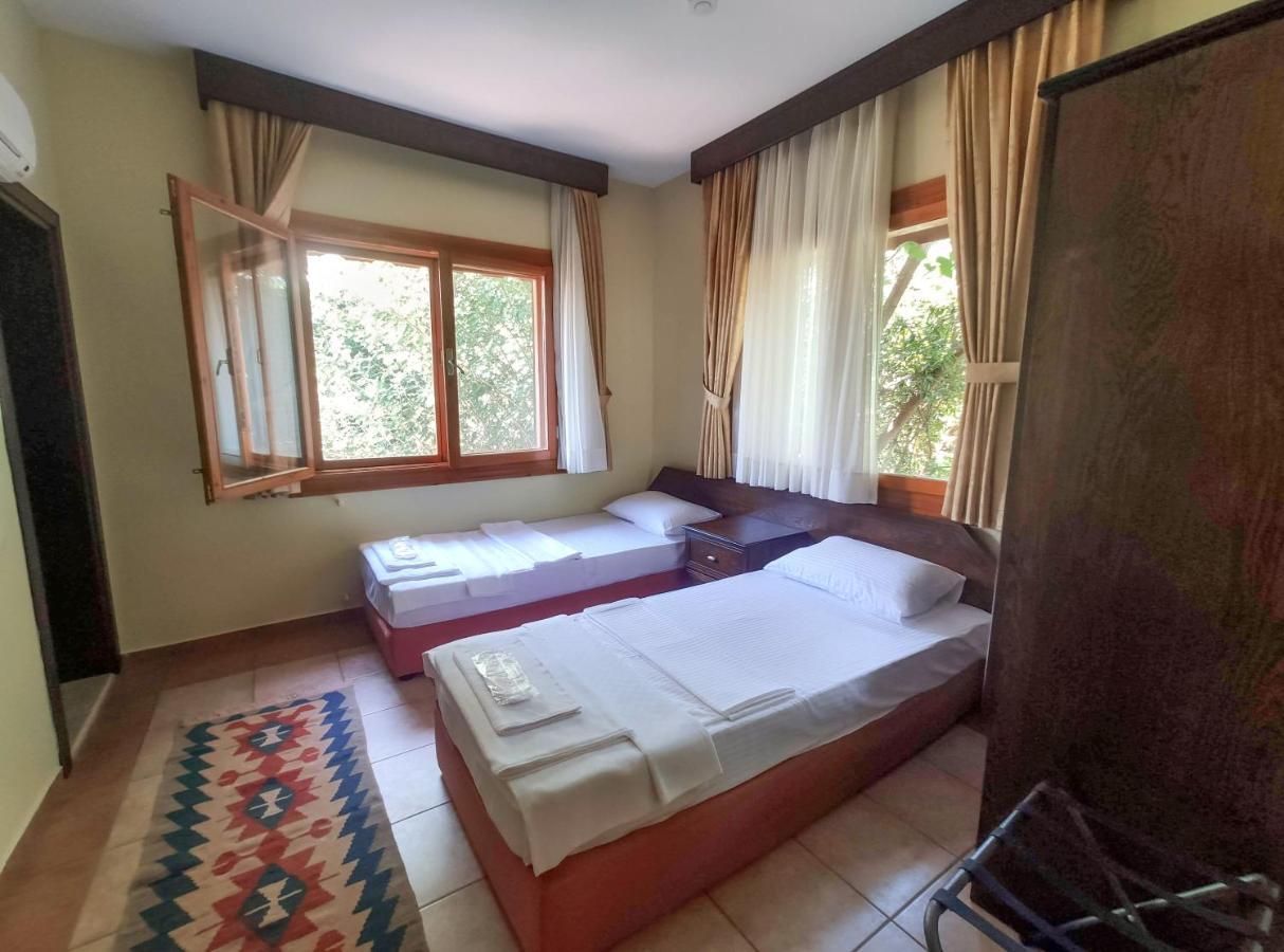 Pinea Pansiyon Kemer Exteriör bild