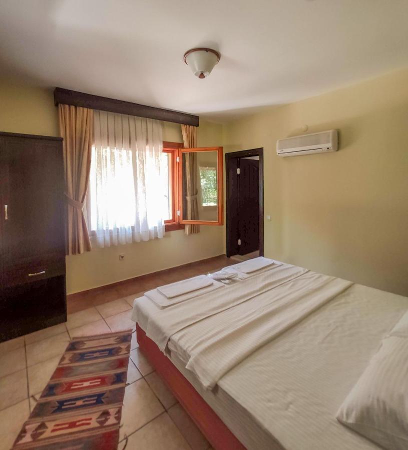 Pinea Pansiyon Kemer Exteriör bild